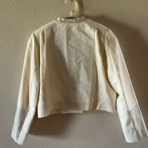 Chico’s Moto Jacket Mixed Media Fabric Zip Closure Ivory Size M (8) Chico's 1 - Picture 3 of 15